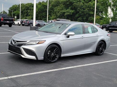 Certified 2024 Toyota Camry XSE FWD image 3