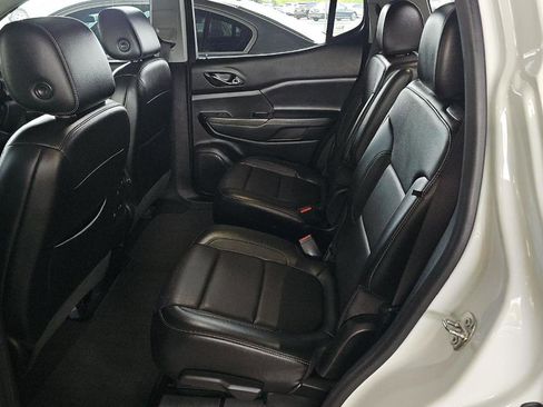 Used 2020 GMC Acadia SLT w/ Trailering Package AWD/4WD image 15