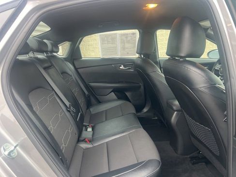 Used 2023 Kia Forte GT-Line image 13