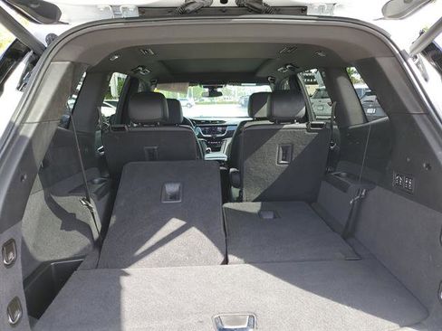 Certified 2023 Cadillac XT6 Premium Luxury image 10