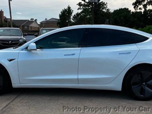 Used 2018 Tesla Model 3 RWD image 8