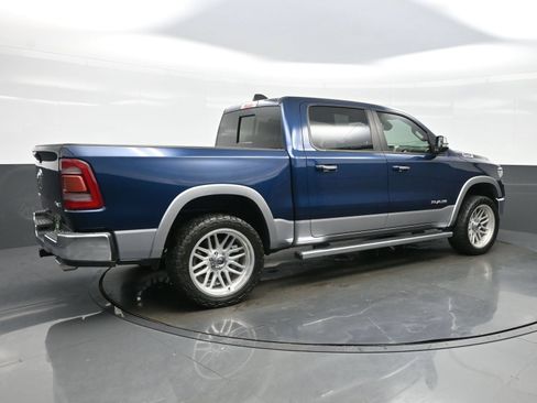 Used 2020 RAM 1500 Laramie AWD/4WD image 8