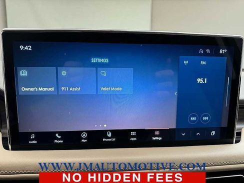 Used 2021 Lincoln Nautilus Reserve w/ Cargo Utility Package image 30