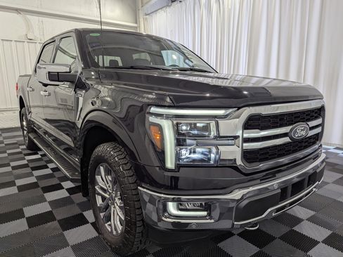 Used 2024 Ford F150 Lariat w/ Equipment Group 502A High image 5