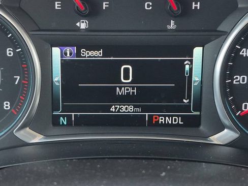 Used 2018 Chevrolet Traverse Premier w/ Driver Confidence II Package FWD image 41