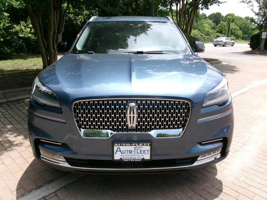 Used 2020 Lincoln Aviator Reserve w/ Equipment Group 201A AWD/4WD image 3