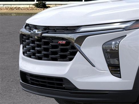 New 2025 Chevrolet Trax RS w/ Driver Confidence Package image 13