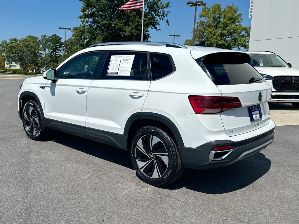 Used 2024 Volkswagen Taos SE AWD/4WD image 6