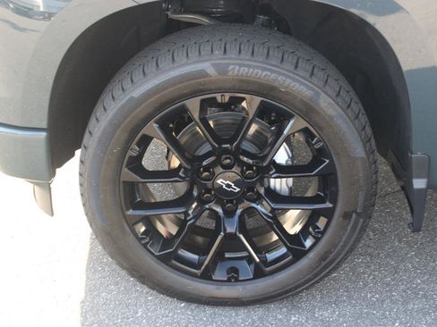 Used 2026 Chevrolet Silverado 1500 High Country AWD/4WD image 42