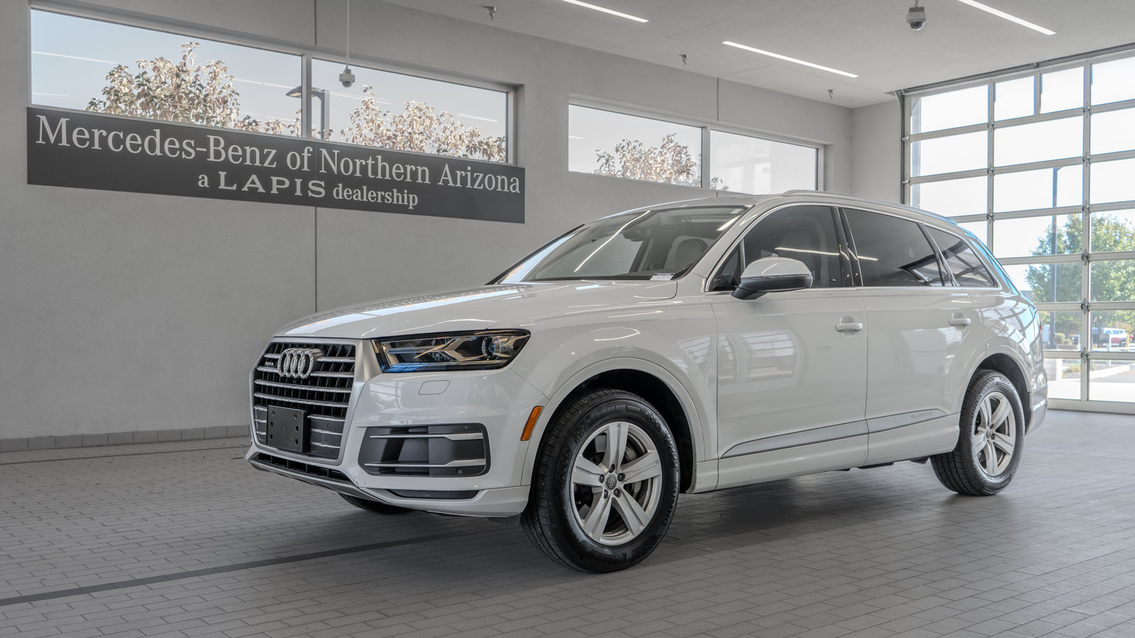 Used 2019 Audi Q7 2.0T Premium w/ Convenience Package AWD/4WD image 3