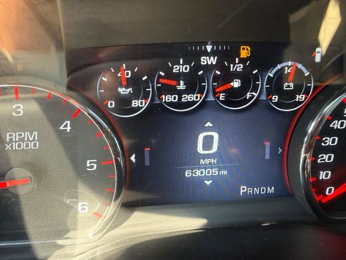 Used 2016 GMC Yukon Denali w/ Open Road Package AWD/4WD image 19