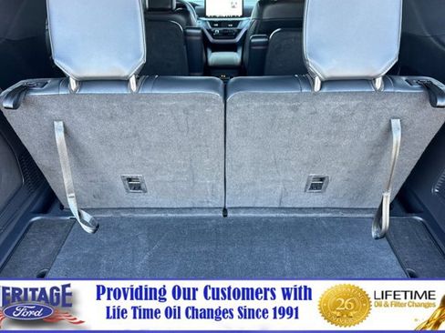 Used 2025 Ford Explorer ST-Line AWD/4WD image 16