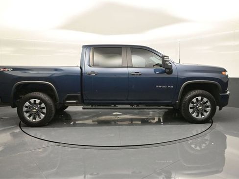 Used 2022 Chevrolet Silverado 2500 Custom w/ Custom Convenience Package image 26
