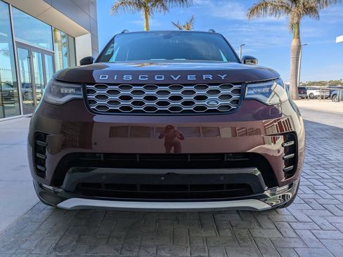 New 2026 Land Rover Discovery Limited Edition image 9
