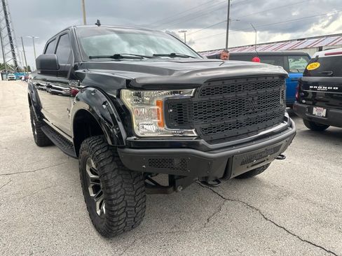 Used 2018 Ford F150 XLT w/ Equipment Group 302A Luxury AWD/4WD image 12