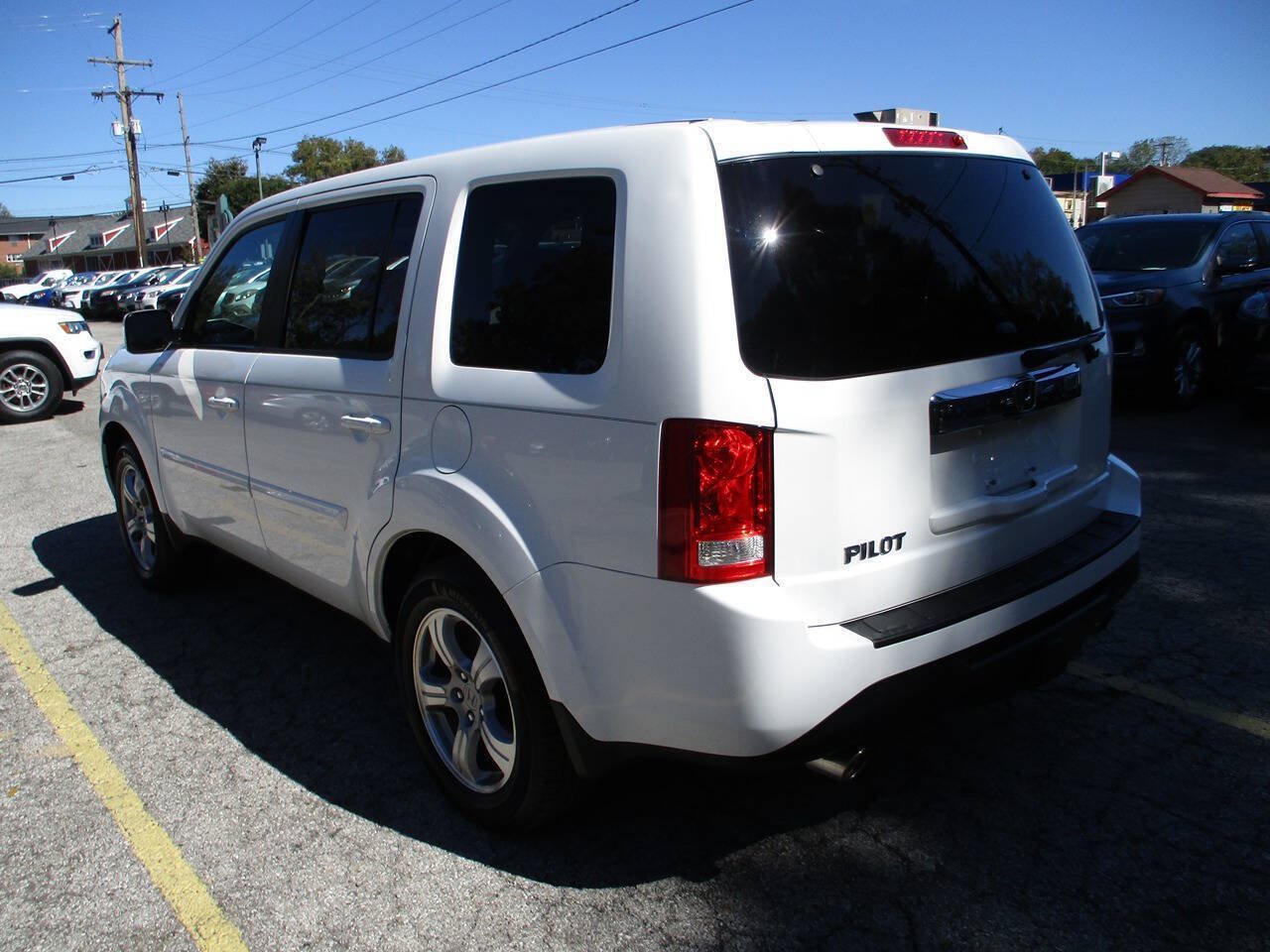 Used 2014 Honda Pilot EX-L image 2