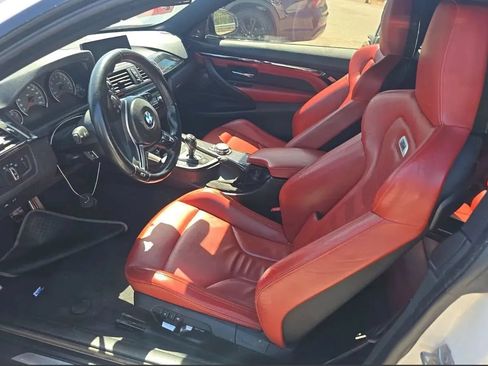 Used 2017 BMW M4 Coupe RWD image 5
