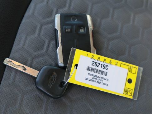 Used 2016 Chevrolet Colorado Z71 image 31