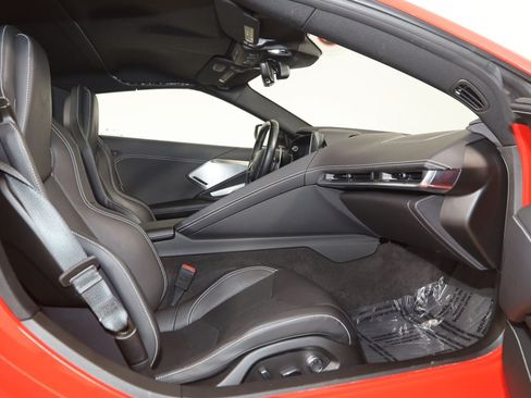 Used 2023 Chevrolet Corvette Stingray Preferred Conv w/ Z51 Performance Package RWD image 15