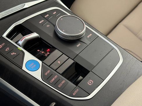 Certified 2023 BMW i4 eDrive35 RWD image 18