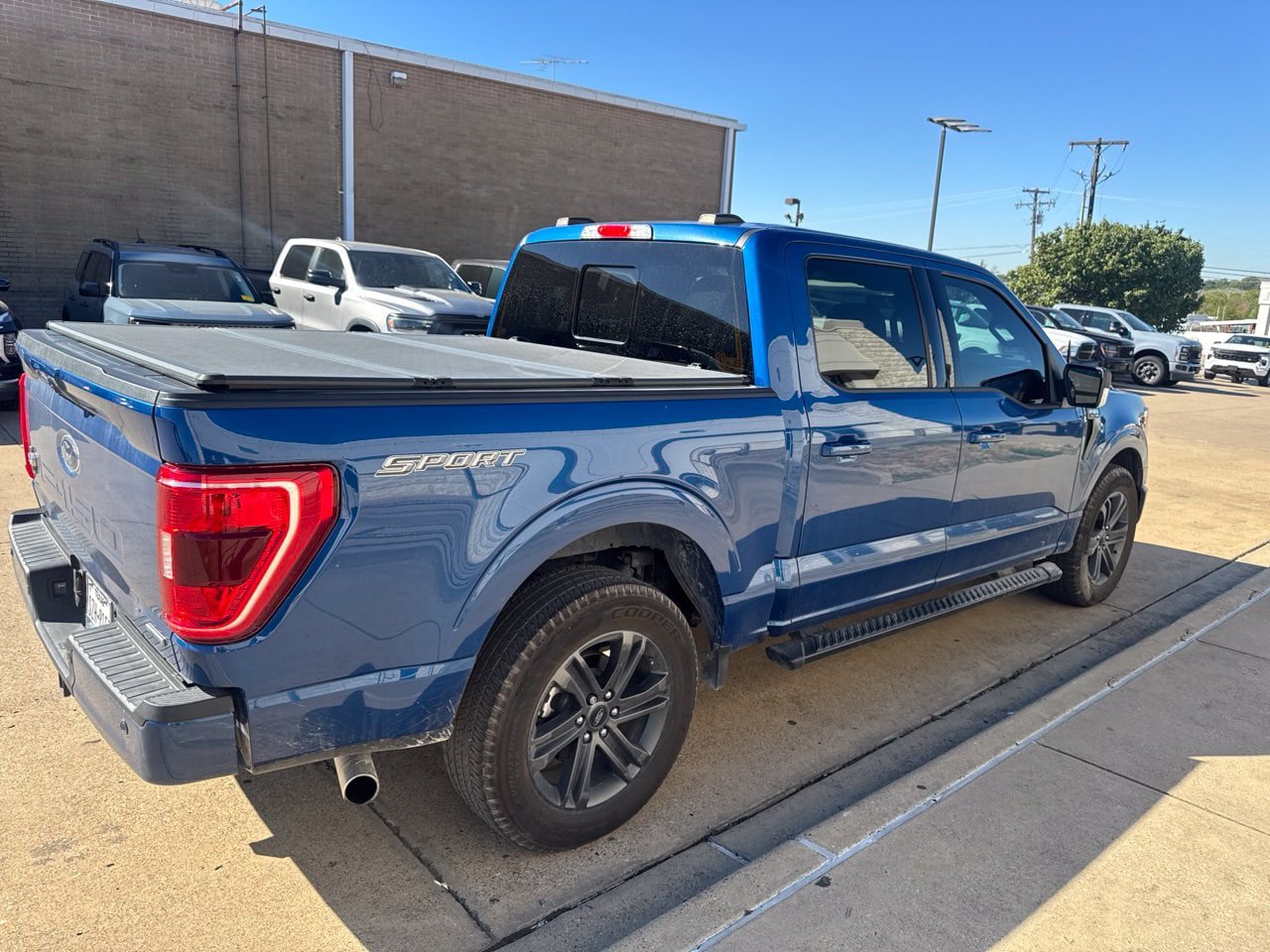 Used 2022 Ford F150 XLT w/ Equipment Group 302A High RWD image 4