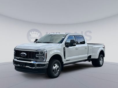 New 2025 Ford F350 Lariat w/ Lariat Ultimate Package