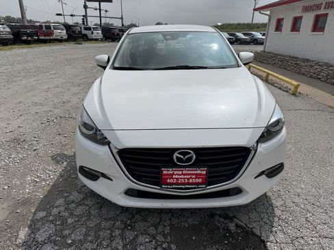 Used 2018 MAZDA MAZDA3 Touring FWD image 7