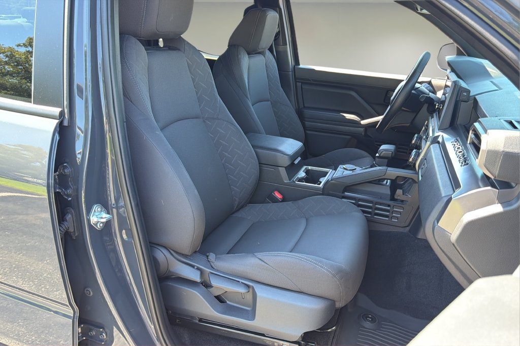 Certified 2026 Toyota Tacoma SR5 RWD image 20