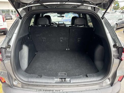 Used 2025 Ford Escape ST-Line FWD image 9