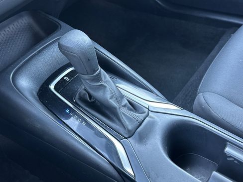 Used 2023 Toyota Corolla LE image 20