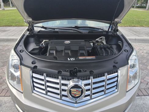Used 2013 Cadillac SRX Luxury FWD image 41