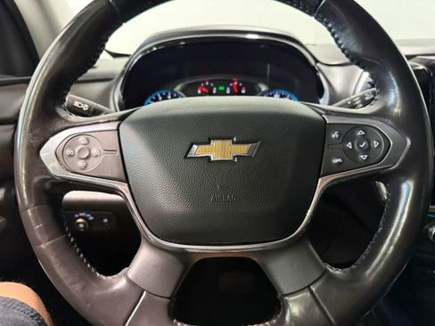 Used 2019 Chevrolet Traverse LT AWD/4WD image 11