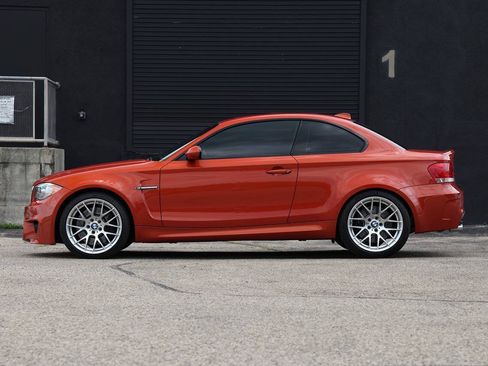 Used 2011 BMW 1 Series M RWD image 11