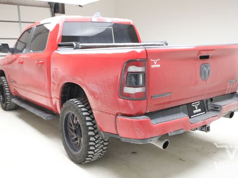 Used 2020 RAM 1500 Big Horn AWD/4WD image 3