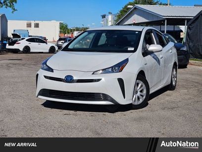 Used 2022 Toyota Prius LE
