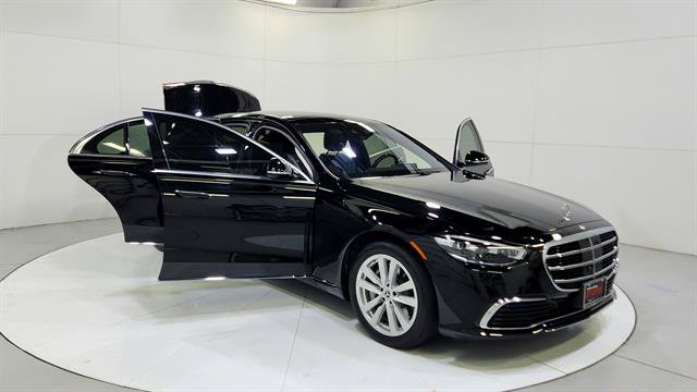 Used 2025 Mercedes-Benz S 500 4MATIC image 29