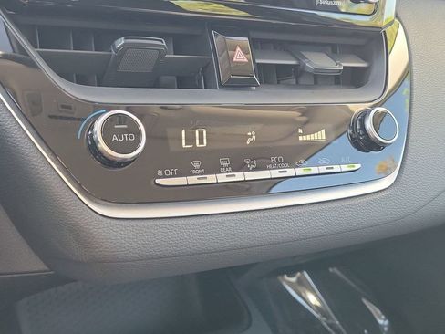 Certified 2022 Toyota Corolla LE FWD image 16