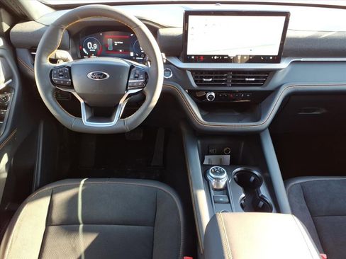 New 2026 Ford Explorer Tremor w/ Tremor Convenience Package image 16