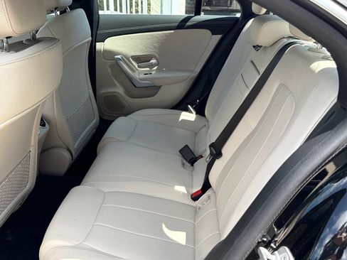 Used 2023 Mercedes-Benz CLA 250 image 39