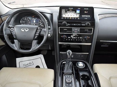 Used 2022 INFINITI QX80 Premium Select w/ All-Season Package image 7