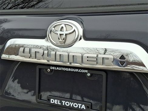 Certified 2024 Toyota 4Runner Limited image 31