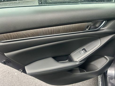 Certified 2022 Honda Accord EX-L image 17