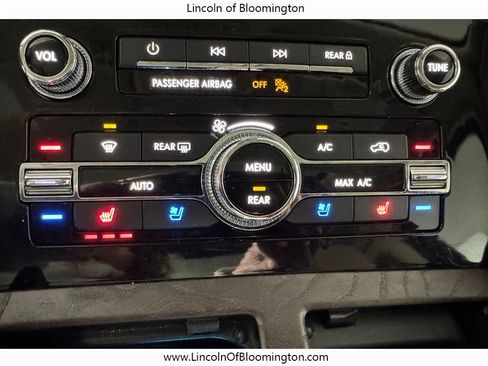 Used 2022 Lincoln Navigator Reserve image 61