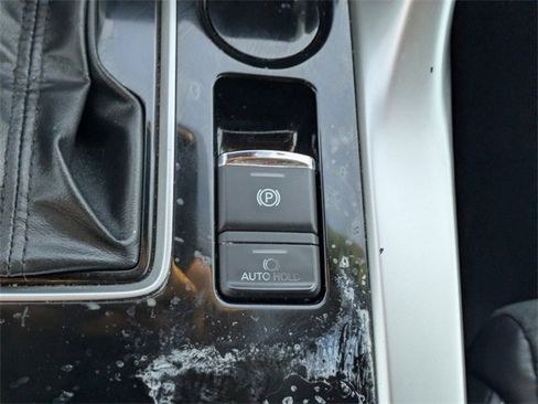 Used 2022 Mitsubishi Eclipse Cross SE image 21