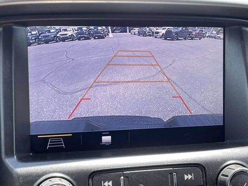 Used 2022 Chevrolet Colorado ZR2 AWD/4WD image 36