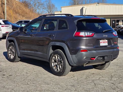 Used 2022 Jeep Cherokee Trailhawk w/ Trailer Tow Group image 16