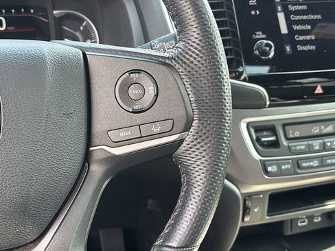 Used 2024 Honda Passport EX-L image 18