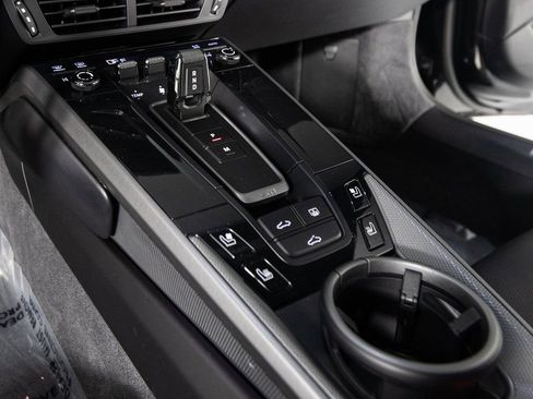 Certified 2025 Porsche 911 Carrera image 28