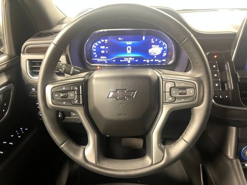Certified 2024 Chevrolet Tahoe Z71 w/ Luxury Package AWD/4WD image 20