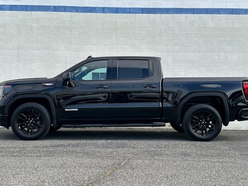 Used 2026 GMC Sierra 1500 Elevation w/ LPO, Elevation Black Package RWD image 7